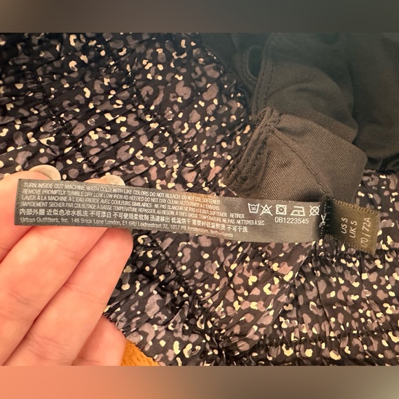 FP Movement by Free People High Waist Black and Gray Shorts - Picture 4 of 4